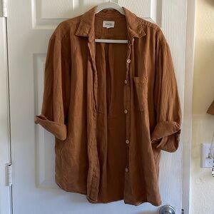 MATE the Label oversized linen button down. Size small. Color Sedona.